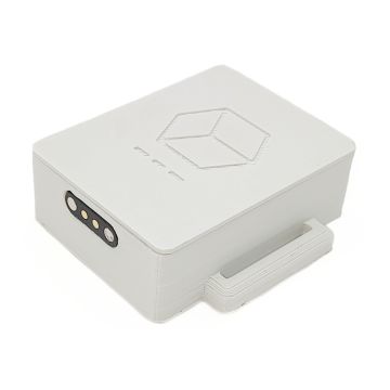 mCubed P-Box Tracker Broad White